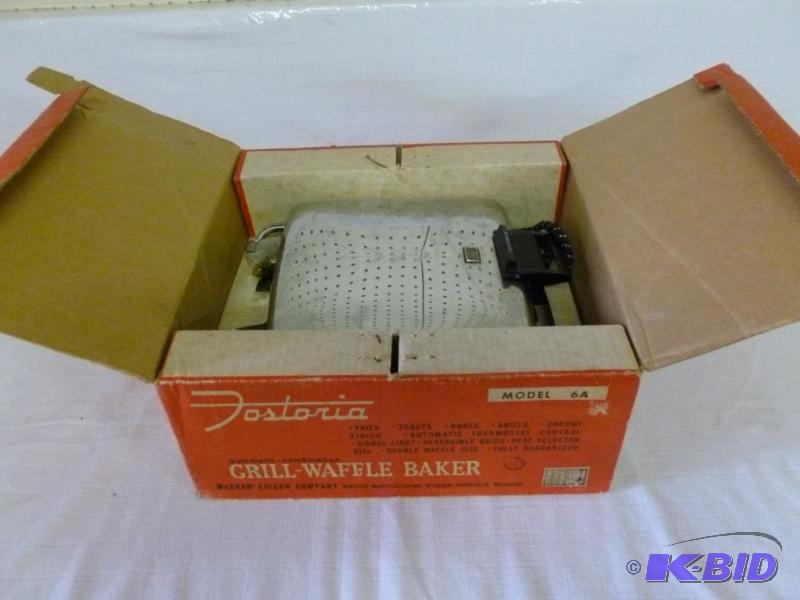 lot 119 image: Vintage Fostoria automatic combination grill ...