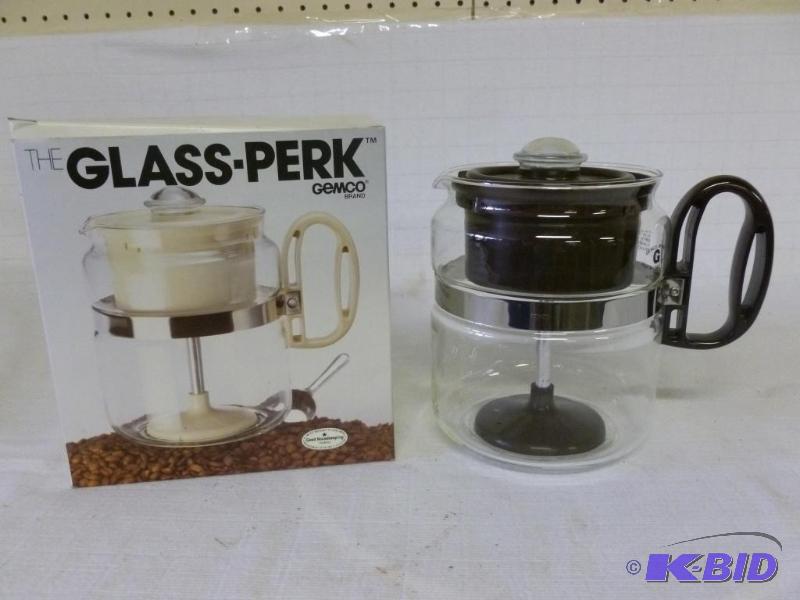 lot 122 image: Gemco - The Glass Perk 8 cup stovetop coffee ...