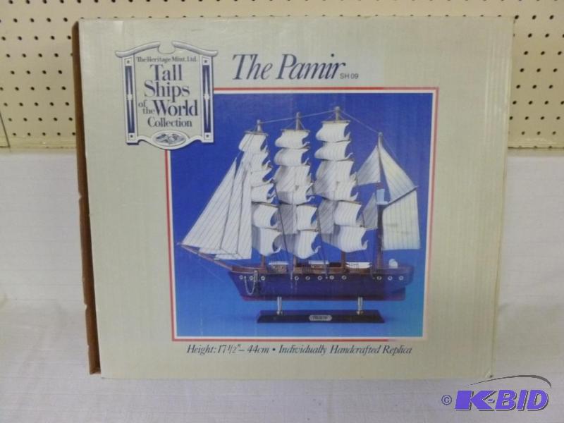 lot 126 image: Large Heritage Mint - Tall Ships Of The World...