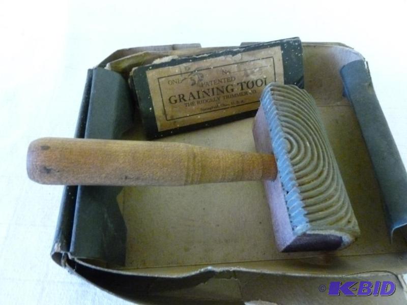 lot 153 image: Antique Ridgley&nbspTrimmer Co. Graining Too...