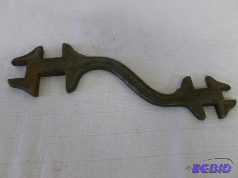 lot 156 image: Large vintage steel specialty wrench, measure...