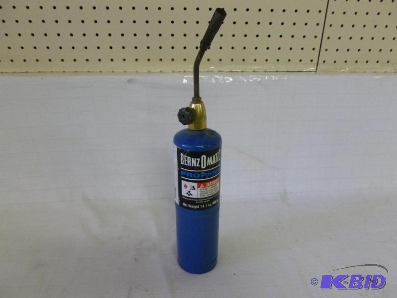 lot 160 image: Bernz O Matic&nbspPropane torch....