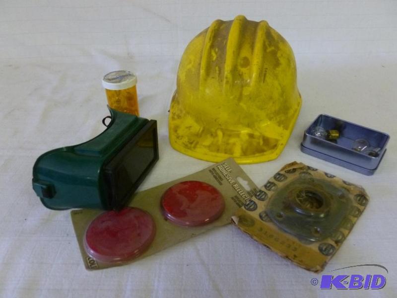 lot 165 image: This lot consists of a hard&nbsphat, new aut...