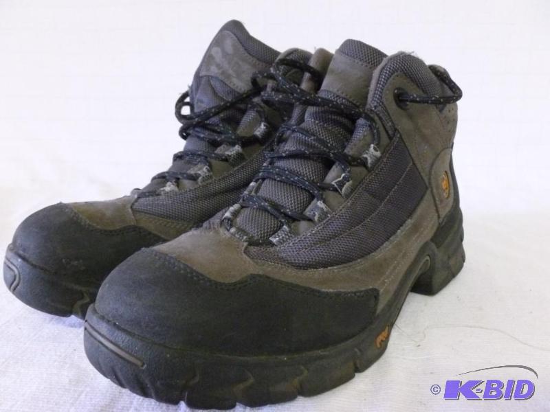 lot 254 image: Timberland Pro mens steel toe work shoes siz...
