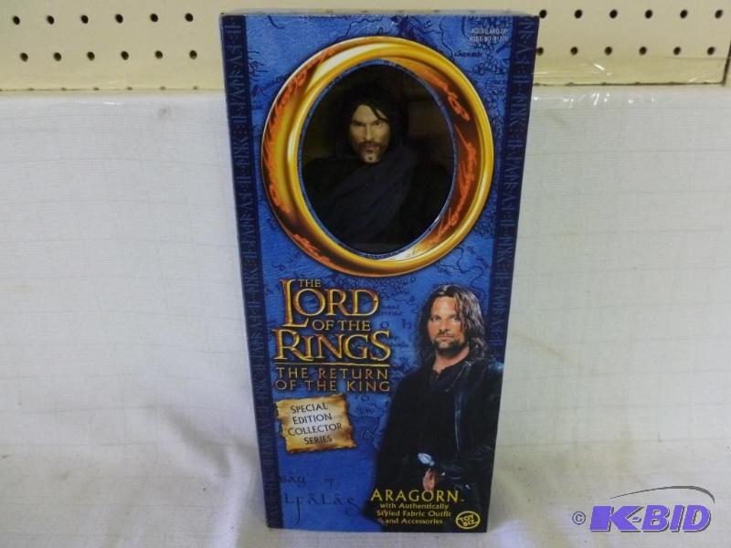 lot 273 image: Collectible Toy Biz The Lord Of The Rings - A...