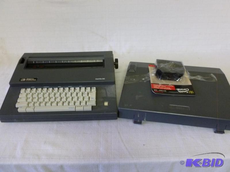 lot 297 image: Smith Corona DeVille 80 electric typewriter, ...