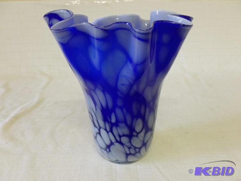 lot 60 image: Beautiful large cobalt blue ripple edge art g...