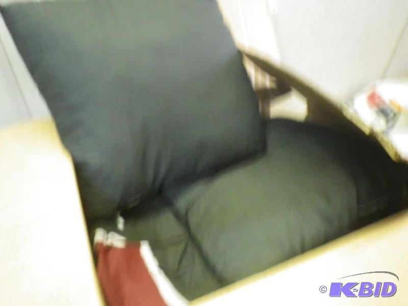 queen 20 pc bedroom set...