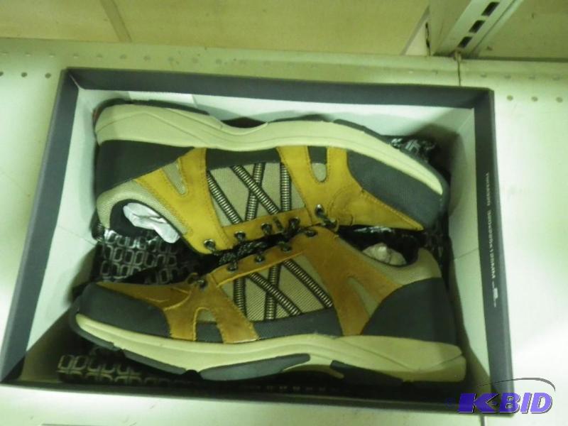 Rocksport shoes, size 10.5...