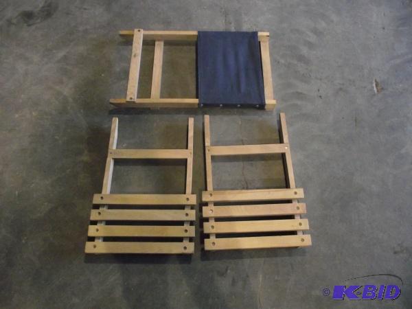 lot 126 image: Lawn Chair...