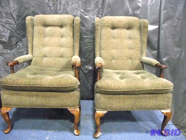 lot 5 image: (2) Padded Flat Back Chairs   Appear to be in...