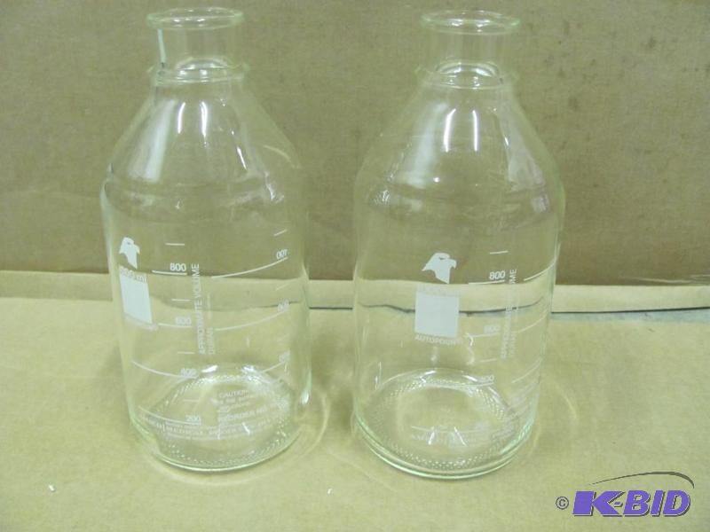 Pair of NEW US Military-Issued 1-Liter Glass ...