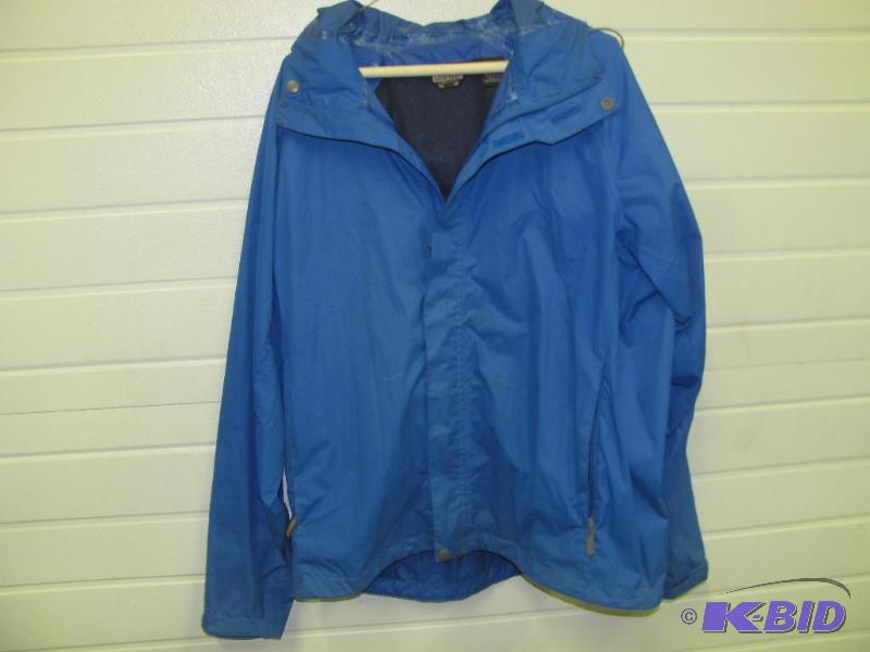 If you need some light rain gear, heres a GU...