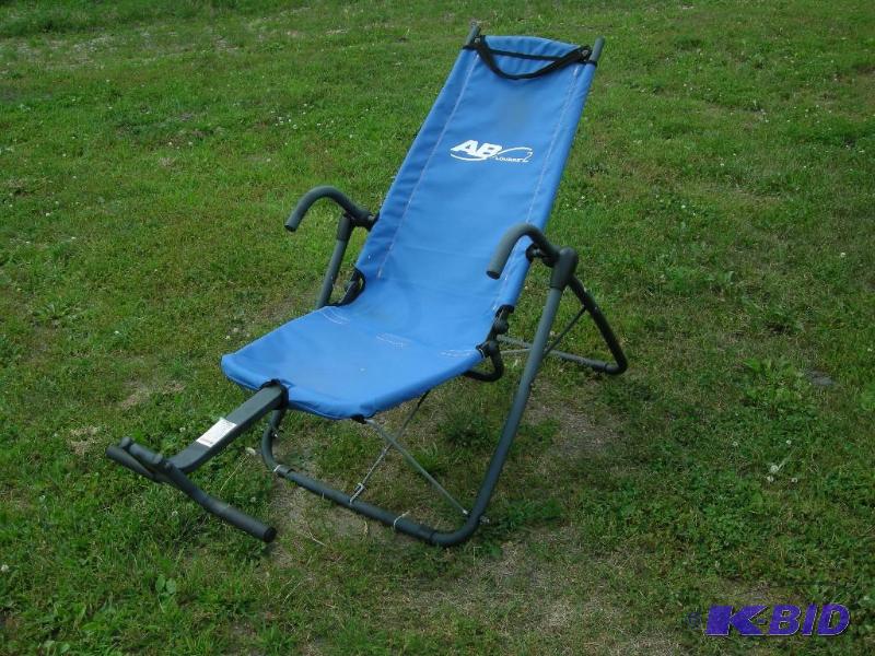 lot 34 image: Ab lounger