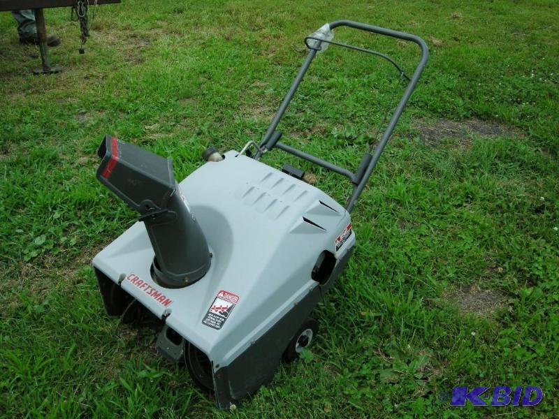 lot 47 image: Craftsman 2 cycle snowblower
