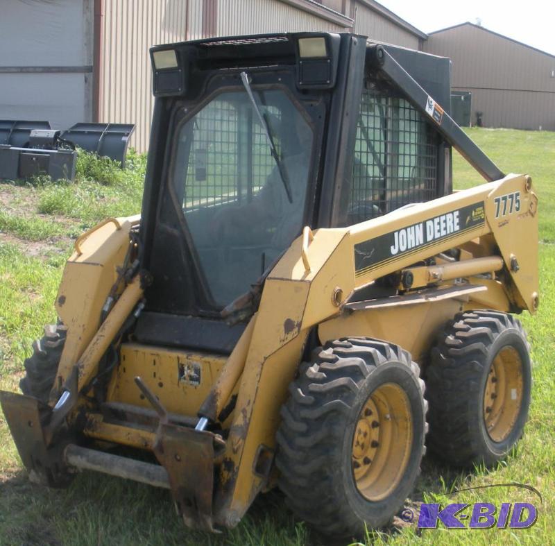John Deere 7775 Skid Steer Loader