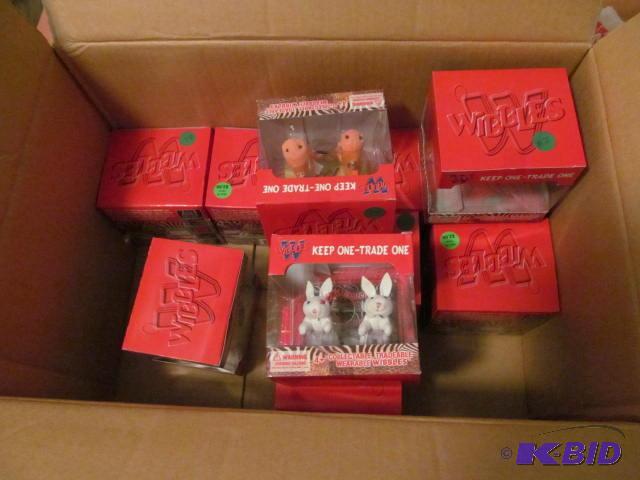 Brand New in Box Collectible, Tradeable,Weara...