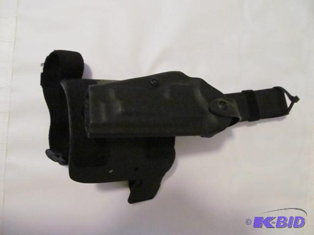 Brand New Right Handed Tactical Holister...