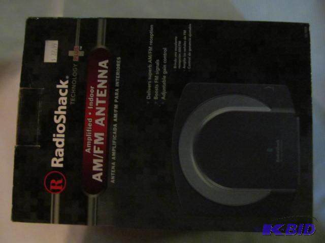 Brand New in Box Amplified Indoor AMFM Ante...