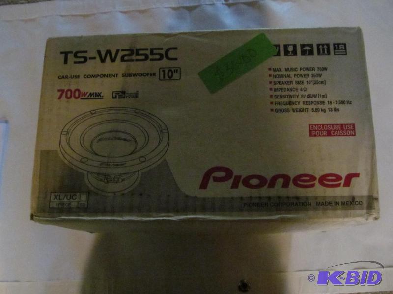 Brand New in Box Pioneer 10&quot Car use co...