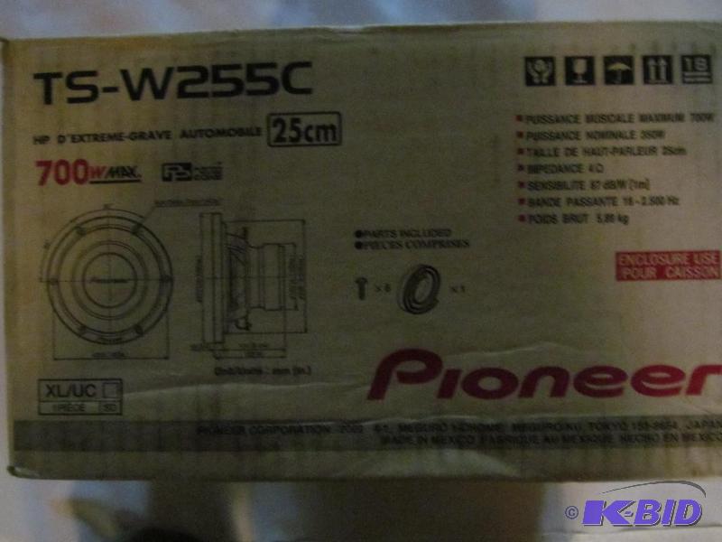 Brand New in Box Pioneer 3-way speaker, 6&qu...