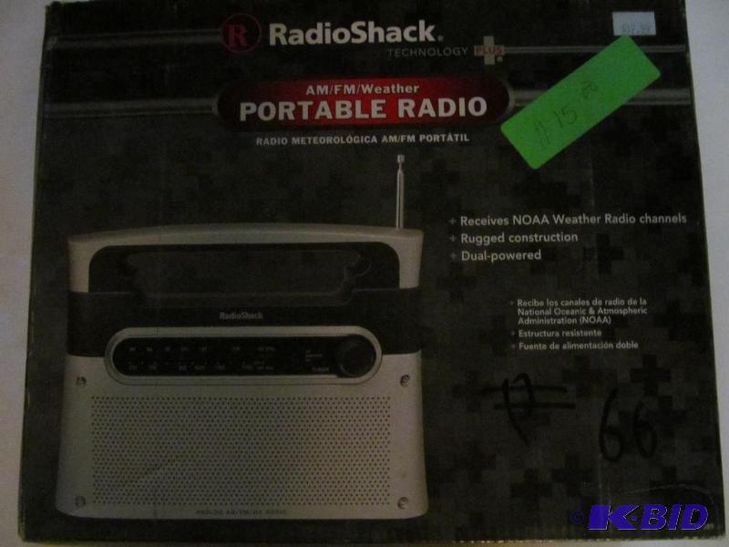 Brand New in Box RadioShack Portable Radio, ...