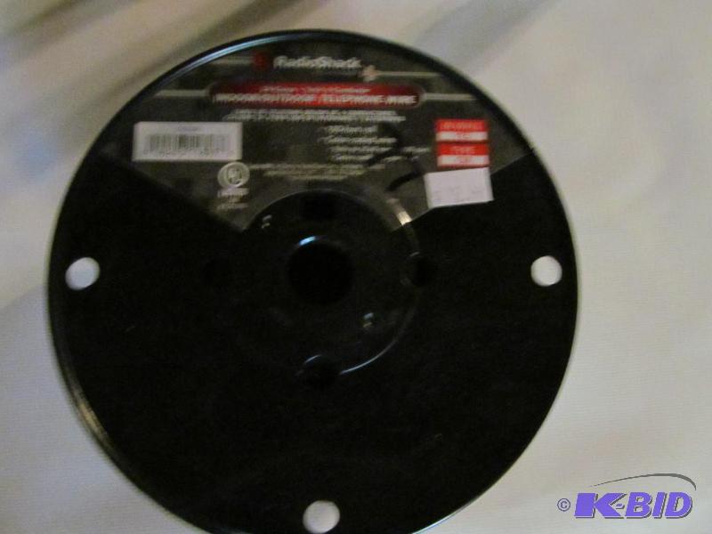 Brand New in Box RadioShack IndoorOutdoor t...