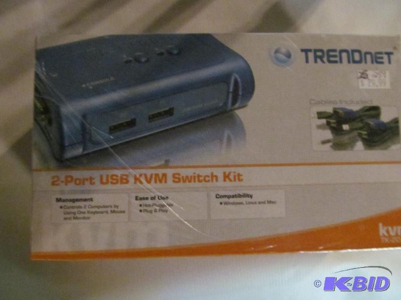 Brand New in Box TRENDNET 2-port USB KVM Swi...