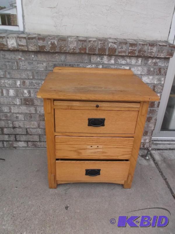 lot 17 image: Wood End Table, Has Some Marks, Wear...