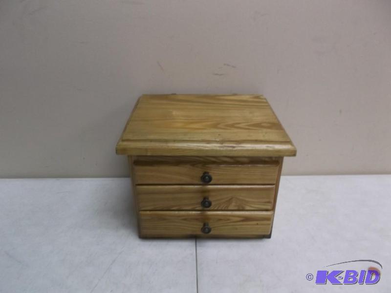 lot 42 image: Small Wood Jewelry Box...