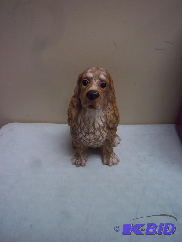 lot 50 image: Homco Cocker Spaniel Dog Statue...