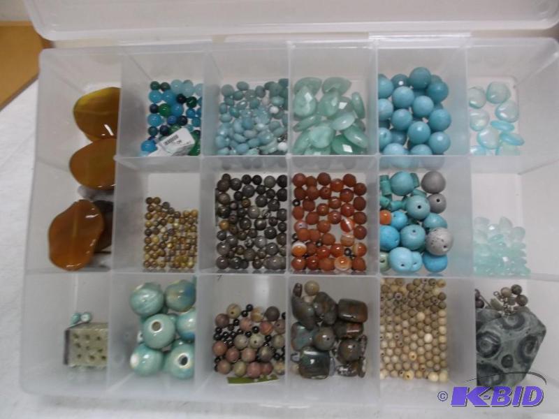 lot 58 image: Lot Of Craft Beads And Stones...