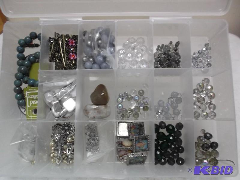 lot 59 image: Lot Of Craft Beads And Accessories...