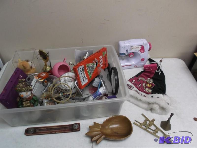lot 89 image: Lot Of Random Items - Gopher Christmas Hat, B...