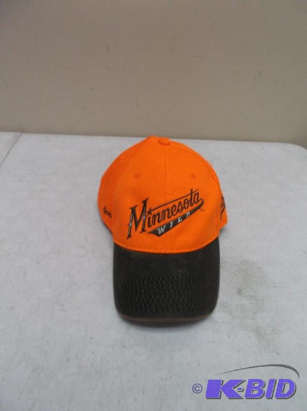 lot 90 image: Minnesota Wild Orange Hunting Baseball Hat Ca...