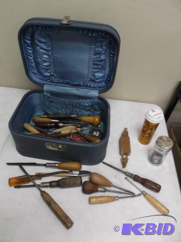 lot 95 image: Case Of Wood Carving Items  ...