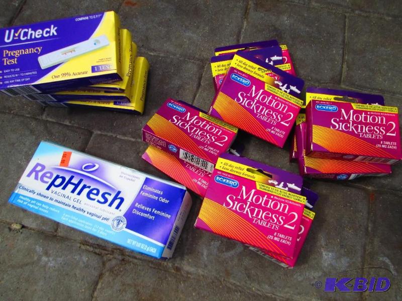 lot 16 image: lot of mixed hralth and beauty items past exp...