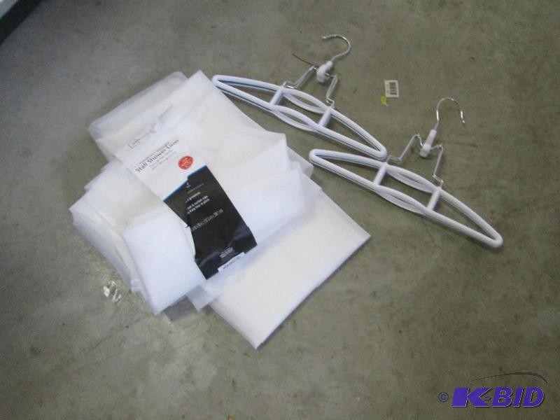lot 164 image: mainstays medium weight stall shower liner wi...