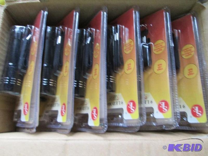 lot 180 image: small box of mini flashlights...