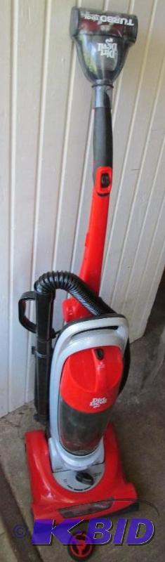 lot 212 image: Dirt Devil Royal vacuum with attachments. ONE...