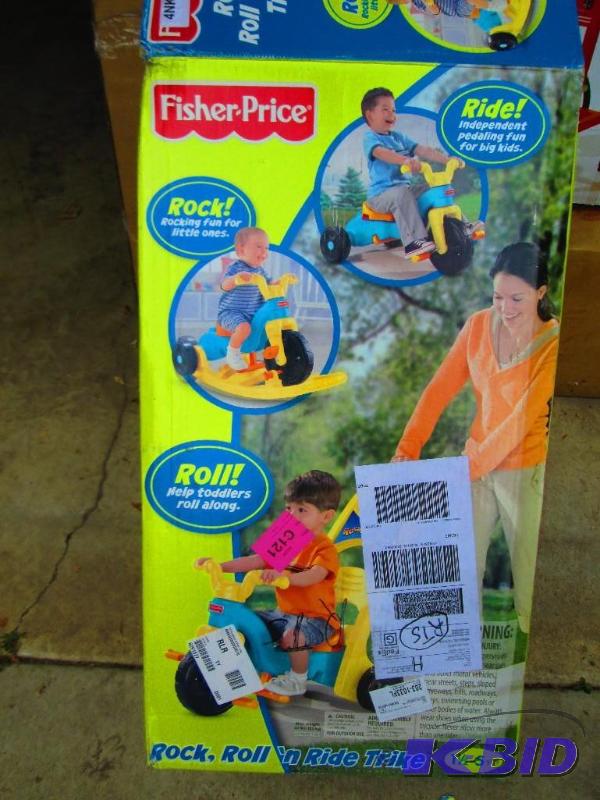 lot 39 image: Fisher Price Rock Roll push roller with pedal...