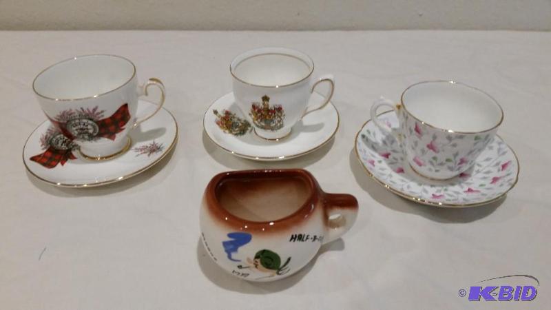 Souvenir Collectors China Sets