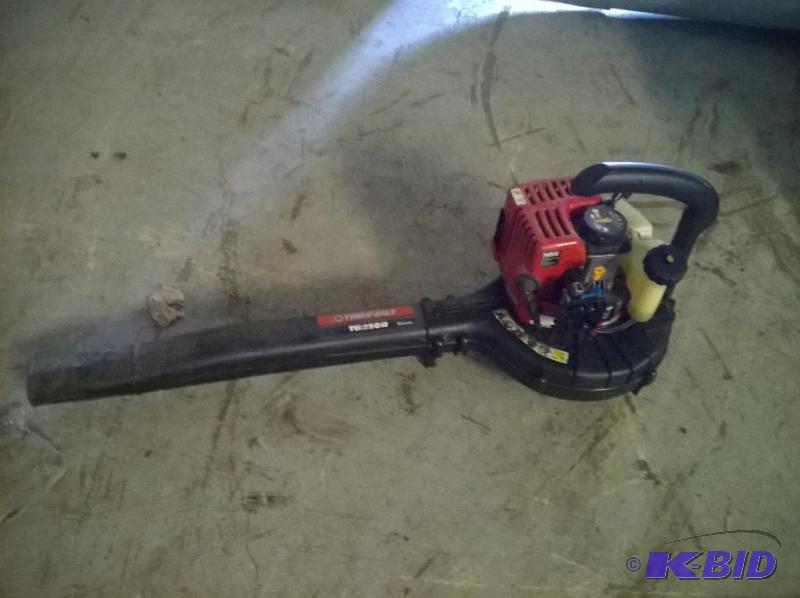 lot 13 image: Troy Bilt TB250B 250cc Leaf Blower...