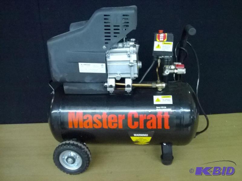 lot 47 image: Master Craft 10 Gallon Air Compressor, 115psi...