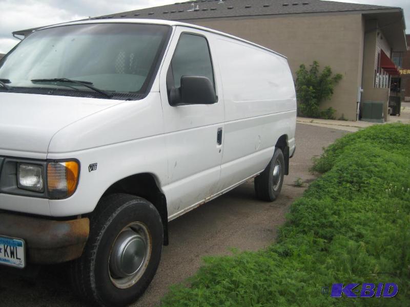 2001 Ford Super Duty ES350 Cargo Van with Cargo Cage