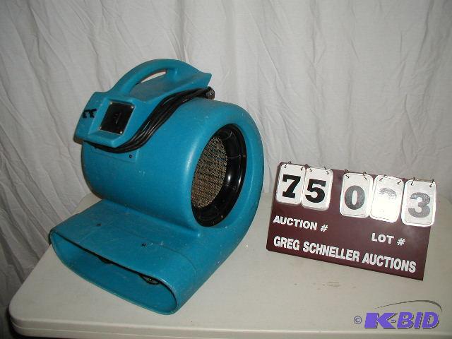 lot 33 image: Dri-Eaz Turbo Dryer Saraha 1, model F188, 115...