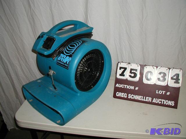 lot 34 image: Dri-Eaz turbo dryer, model F65 Pro....