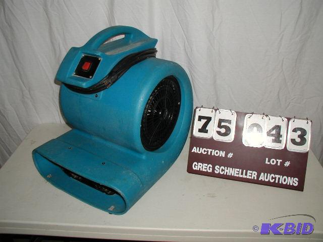 lot 43 image: Dri-Eaz dryer, model F188....