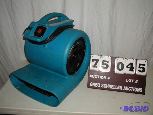lot 45 image: Dri-Eaz dryer, model F188....