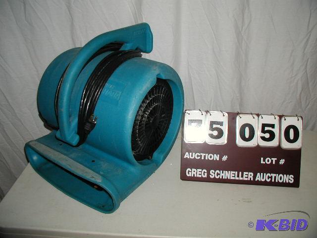 lot 50 image: Dri-Eaz turbo dryer, Sahara, model F351....